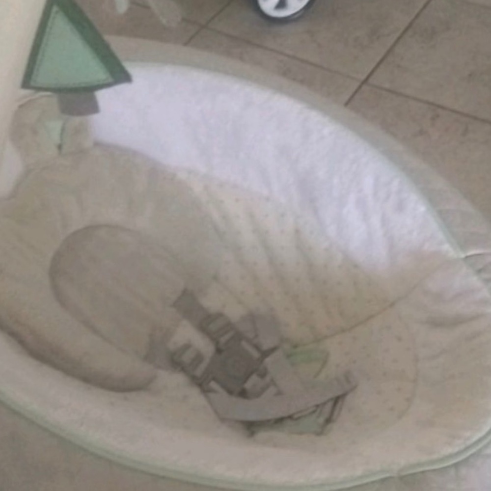 Graco everyway soother baby swing removable rocker
